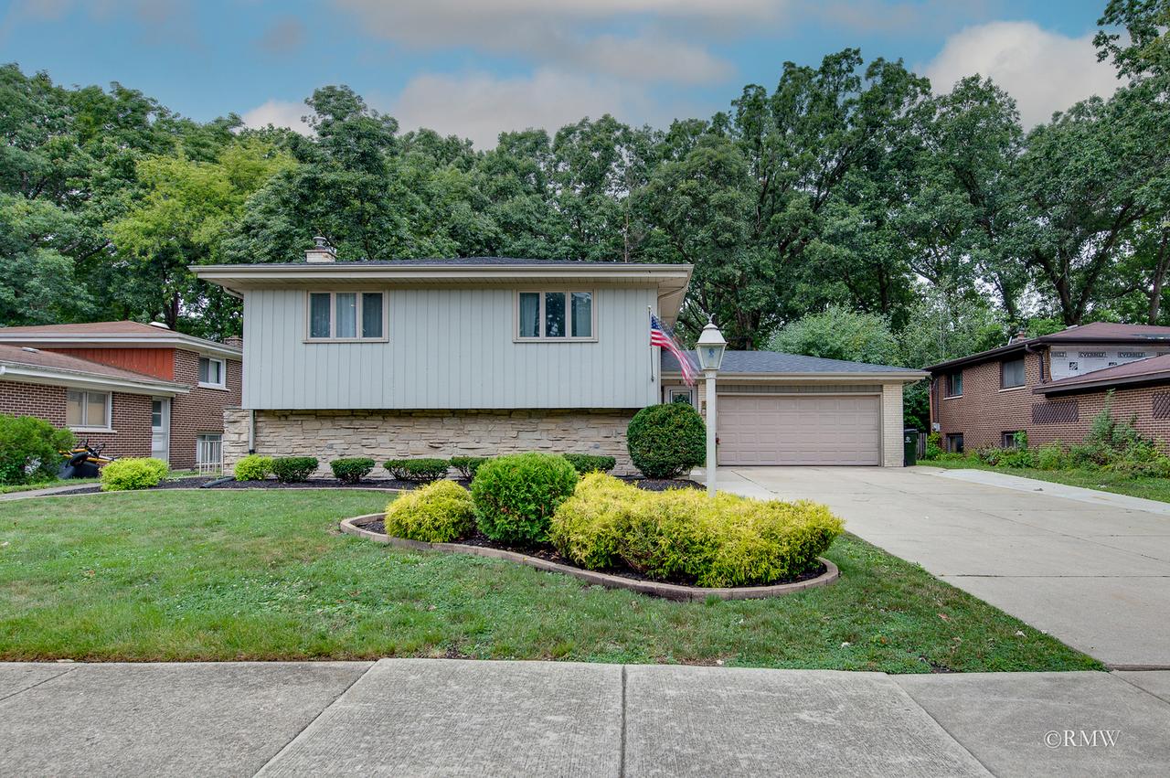 314 S Cedar Ave., Wood Dale, IL 60191