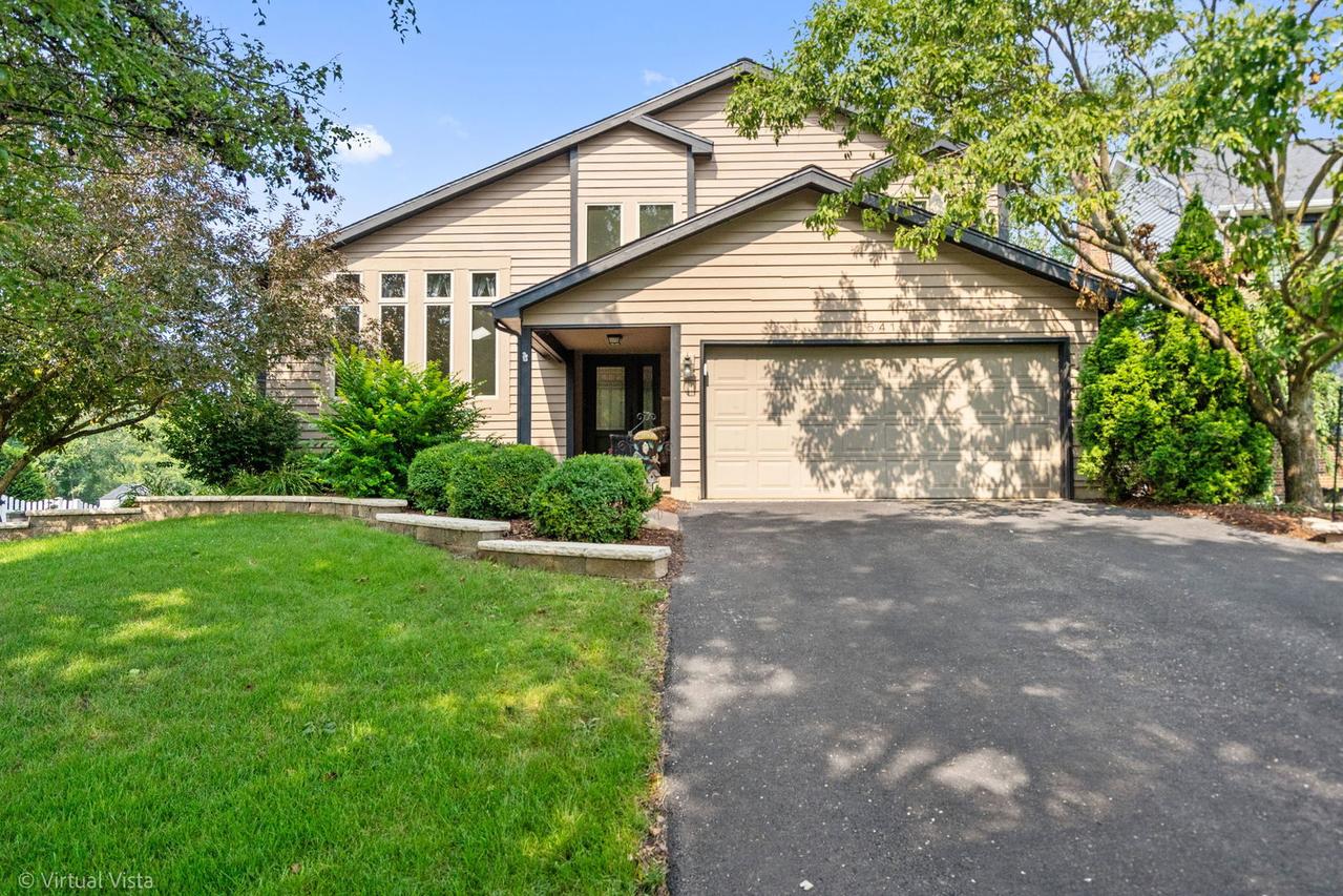 541 Boardman Cir., Bolingbrook, IL 60440