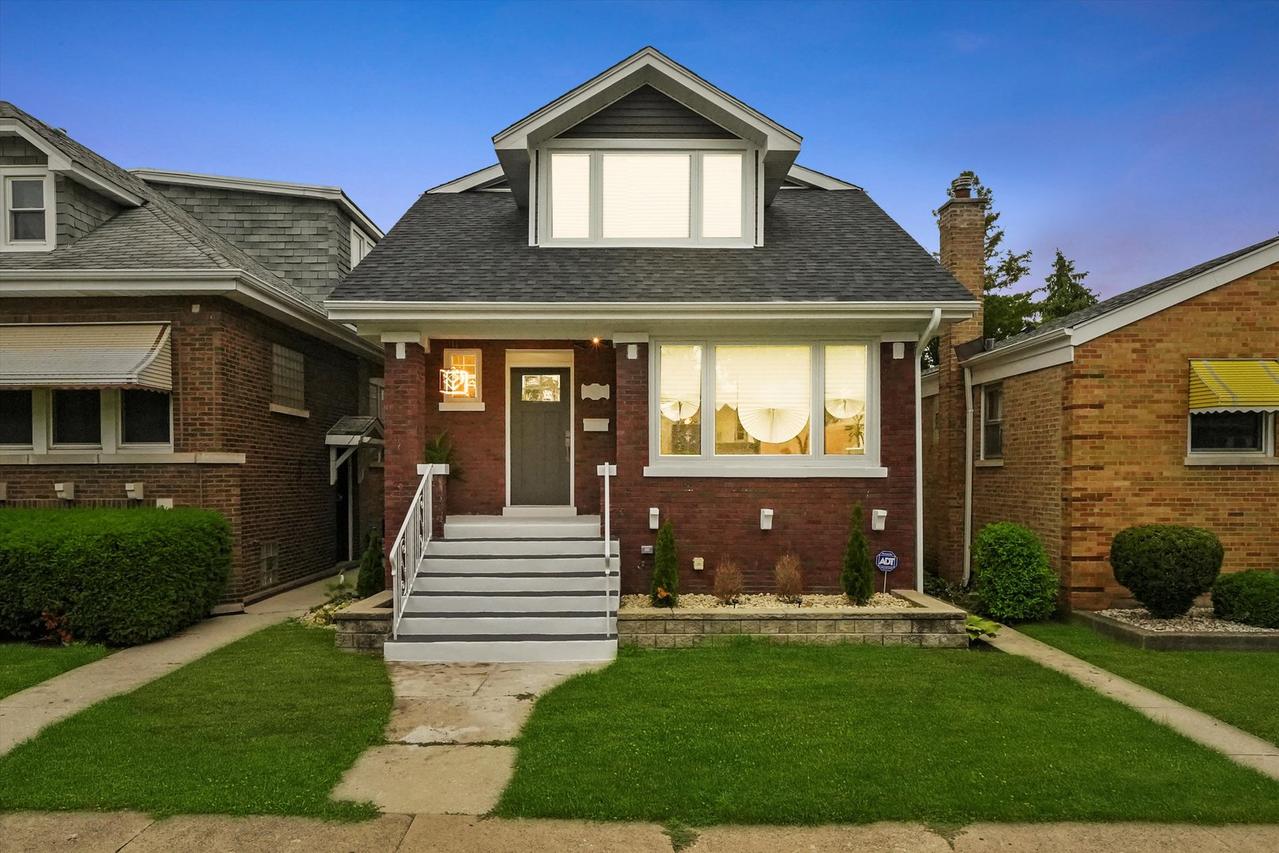 3715 Euclid Ave., Berwyn, IL 60402