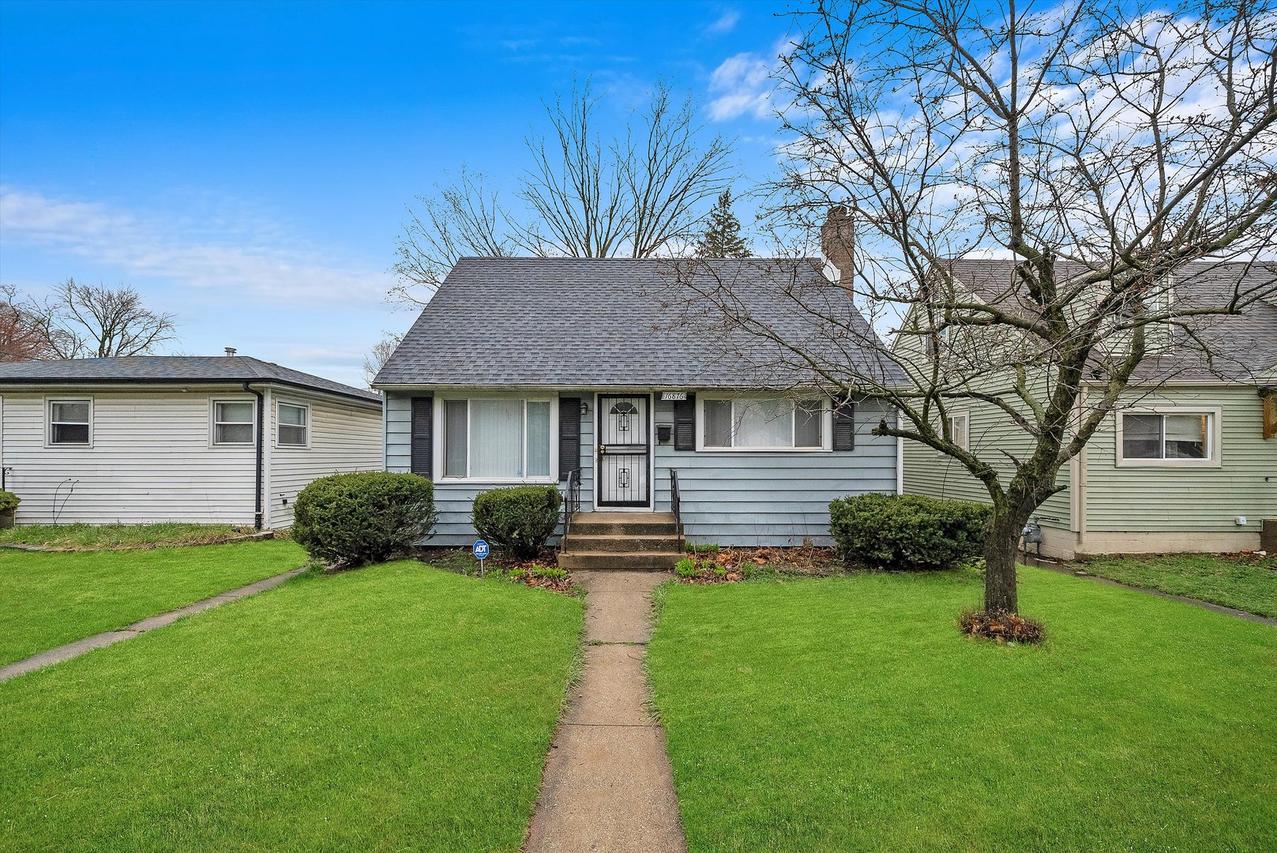 16876 Head Ave., Hazel Crest, IL 60429
