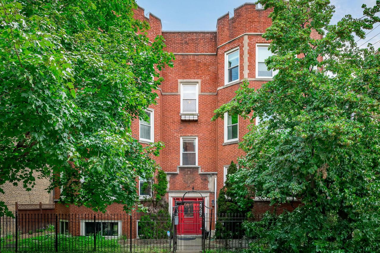 2749 N Spaulding Ave. #GN, Chicago, IL 60647