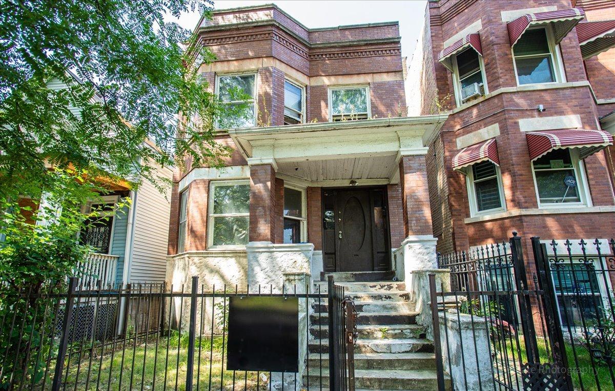 5750 S Paulina St., Chicago, IL 60636