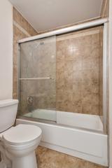1081 Rodenburg Rd. #105, Roselle, IL 60172