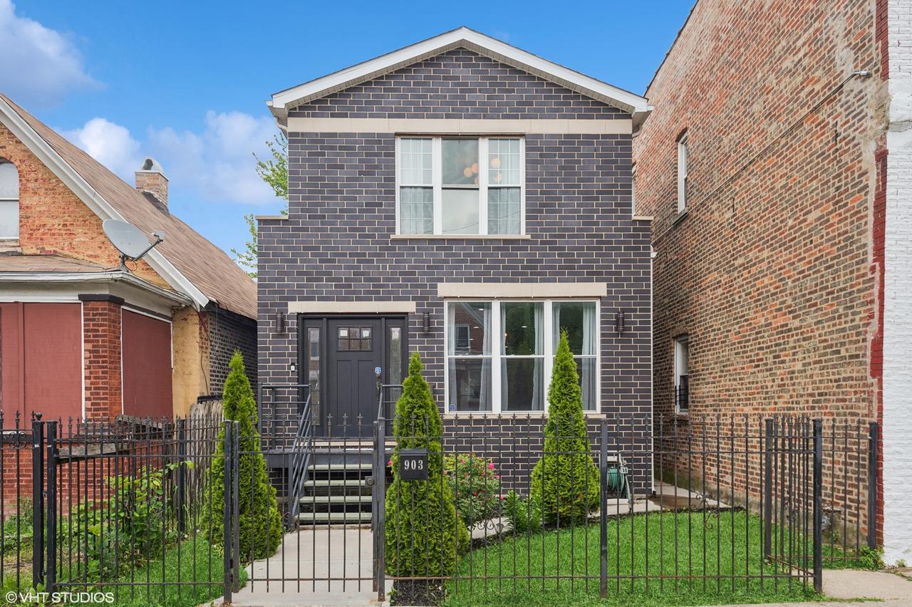 903 N Homan Ave., Chicago, IL 60651