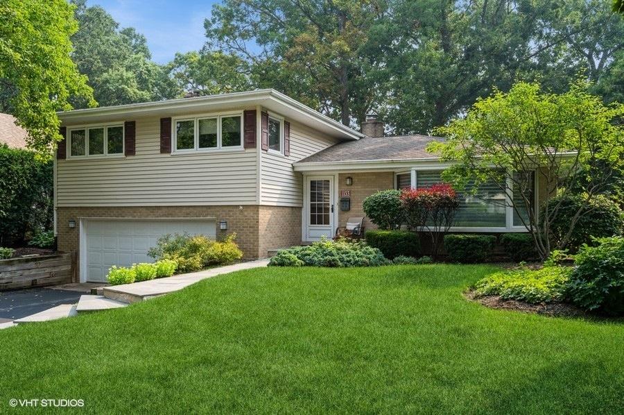 1133 Knollwood Rd., Deerfield, IL 60015