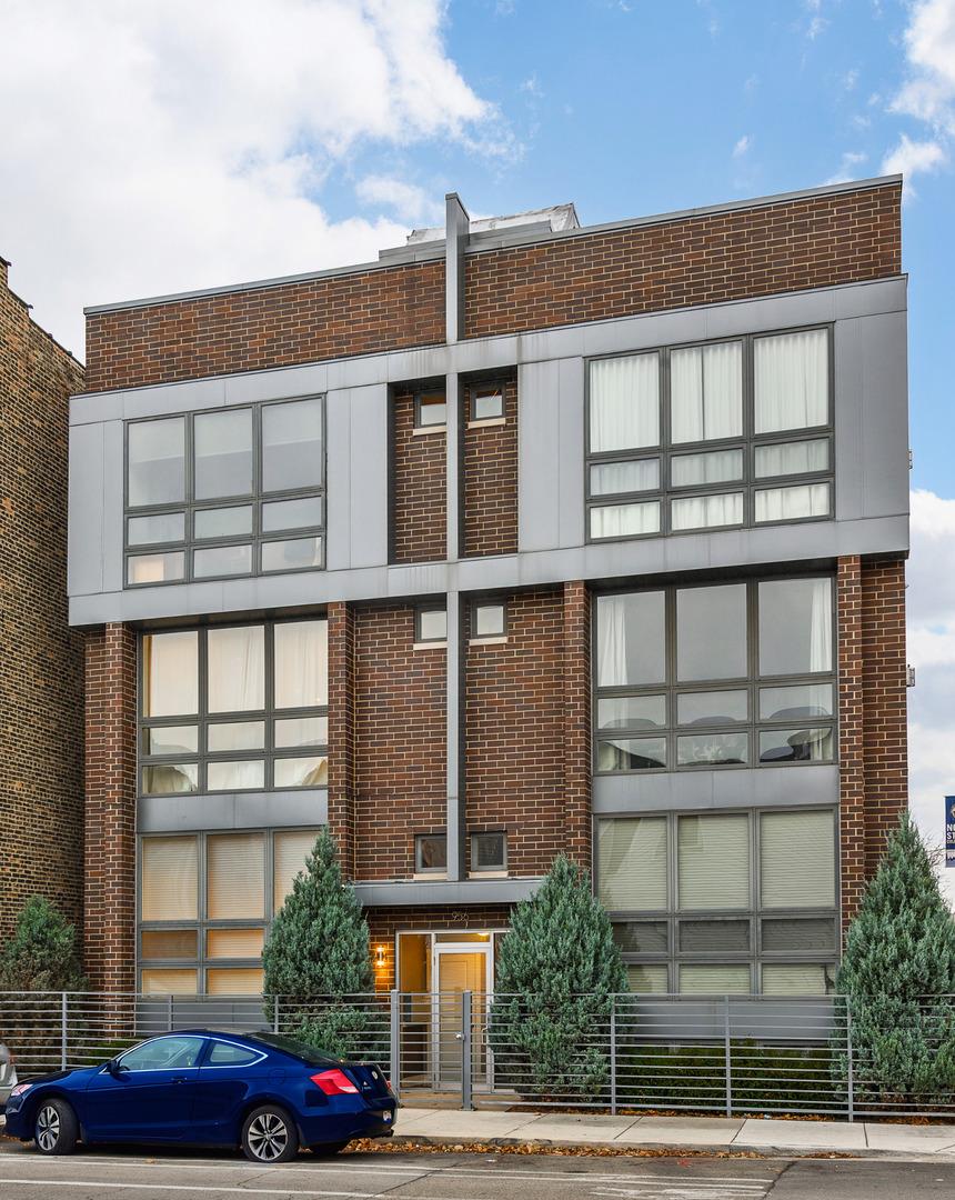 956 N Noble St. #2S, Chicago, IL 60622