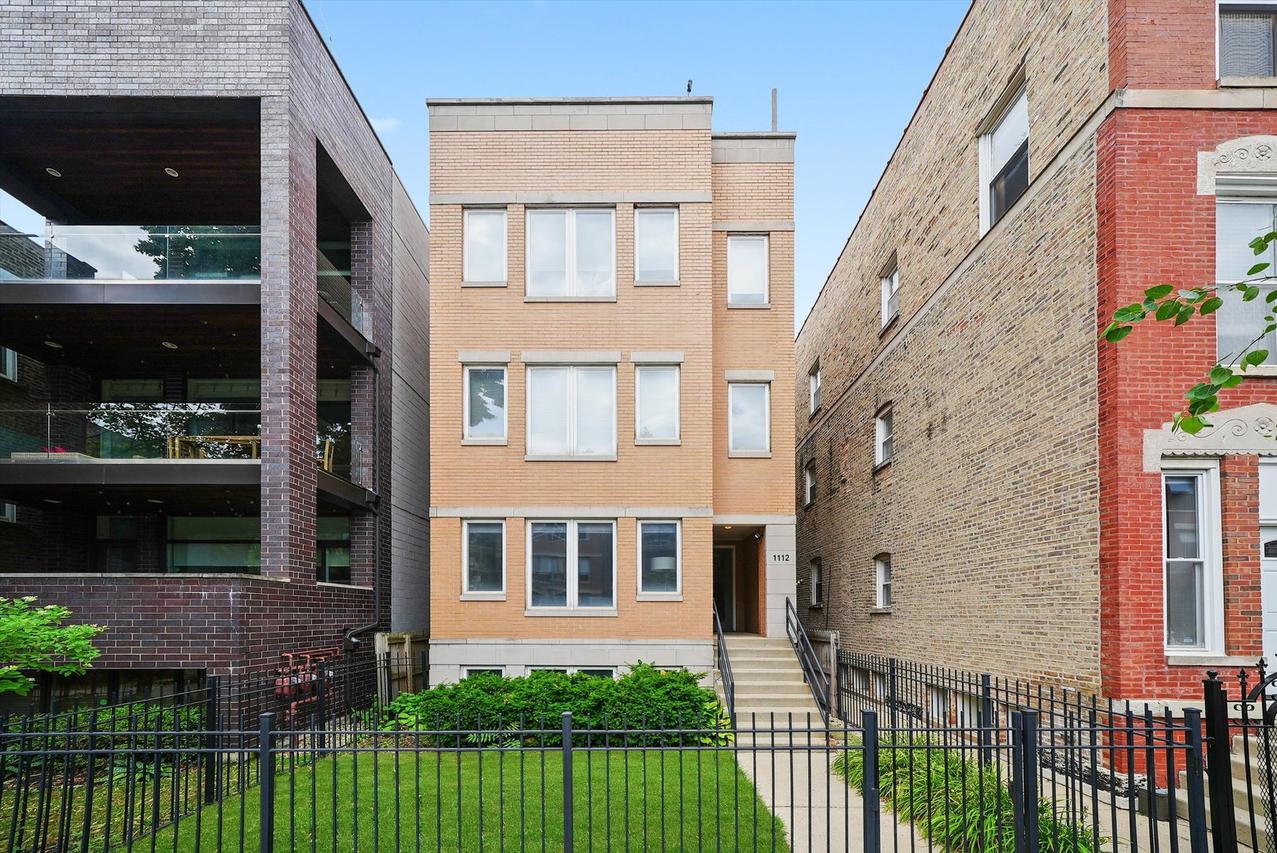 1112 N Paulina St. #1, Chicago, IL 60622