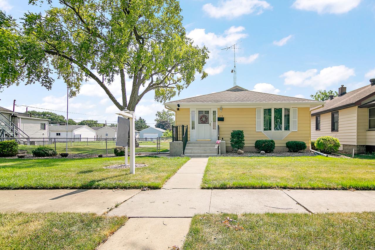154 S Fulton Ave., Bradley, IL 60915