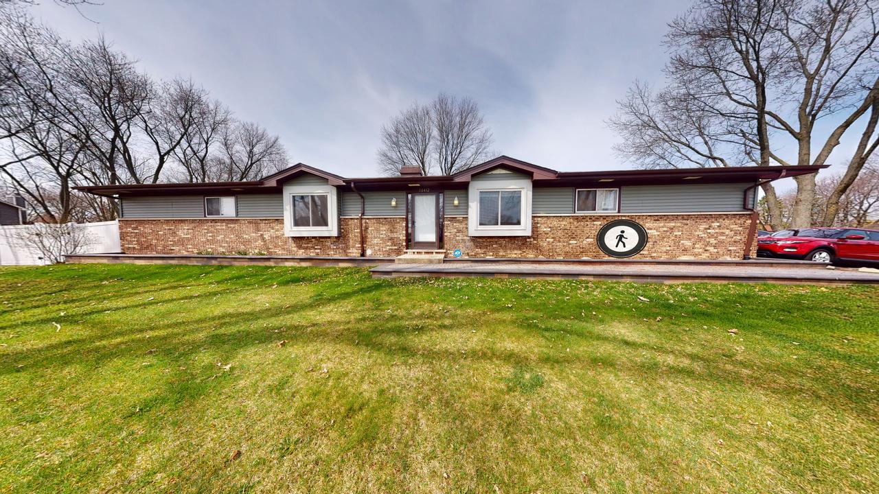 10412 Dawn Ave., Naperville, IL 60564
