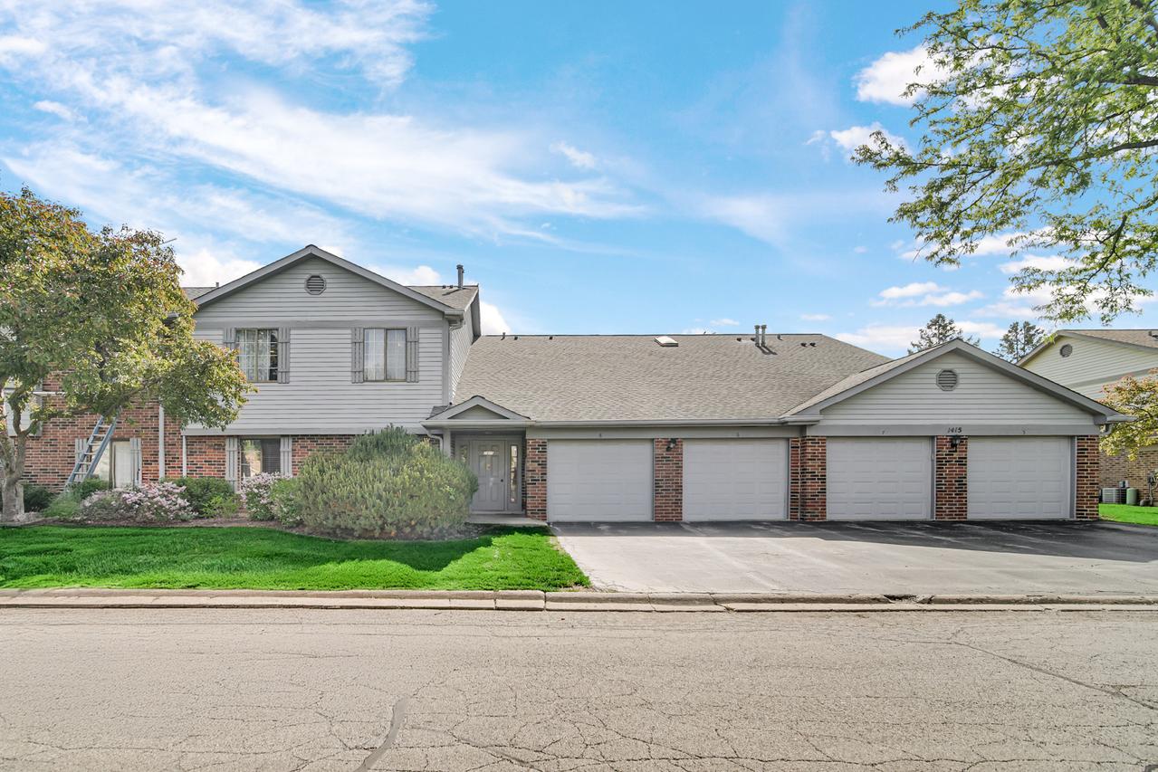1415 W Partridge Ln. #5, Arlington Heights, IL 60004
