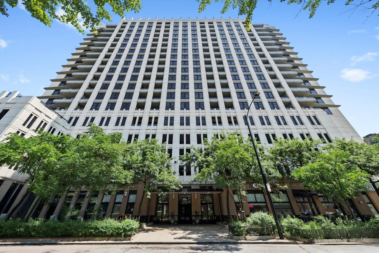 1255 S State St. #1702, Chicago, IL 60605