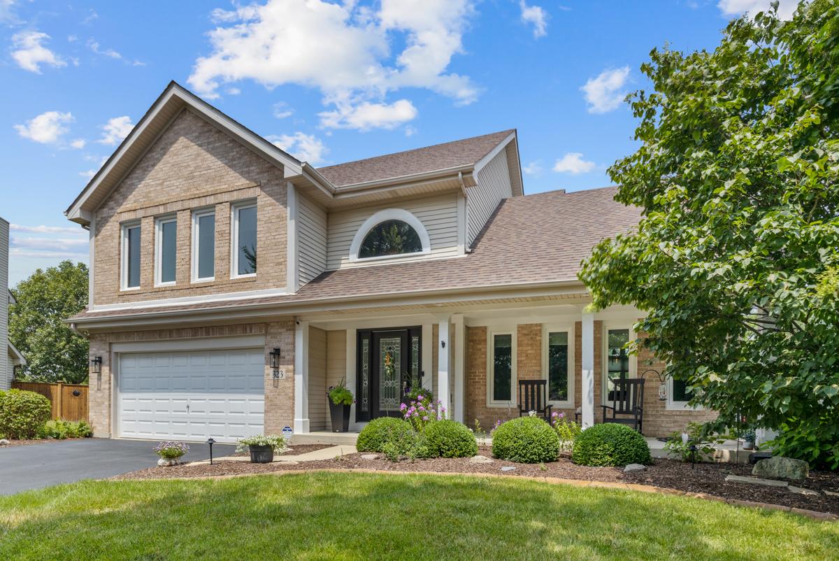 323 Callery Dr., Bolingbrook, IL 60490