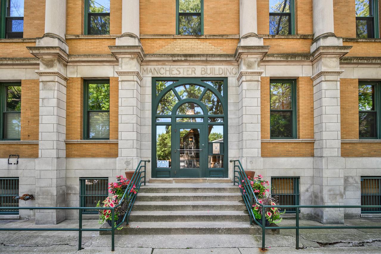 2035 W Charleston St. #405, Chicago, IL 60647