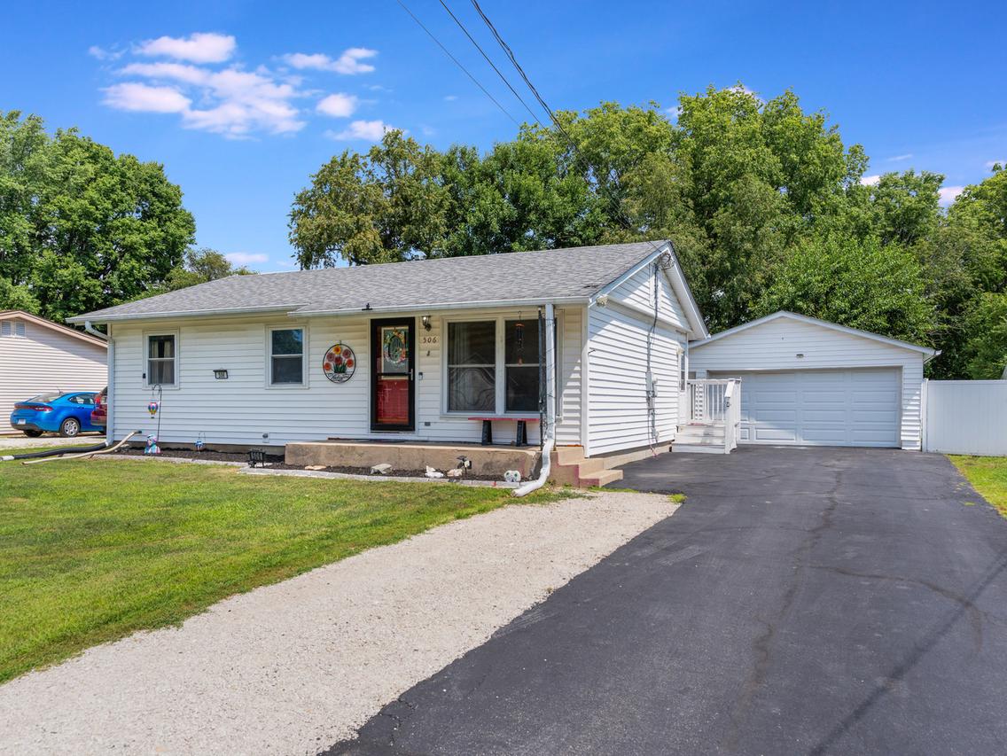 506 W Lee St., Plano, IL 60545