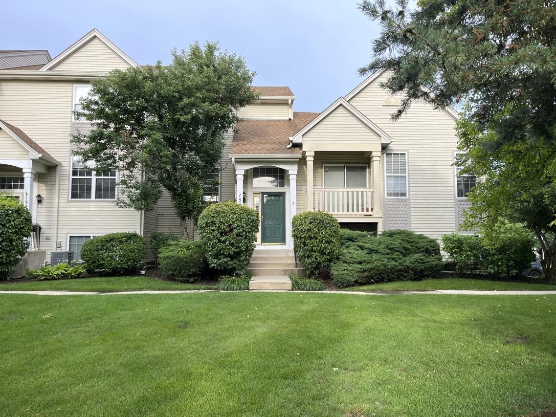 1542 Shelby Ct., Gurnee, IL 60031