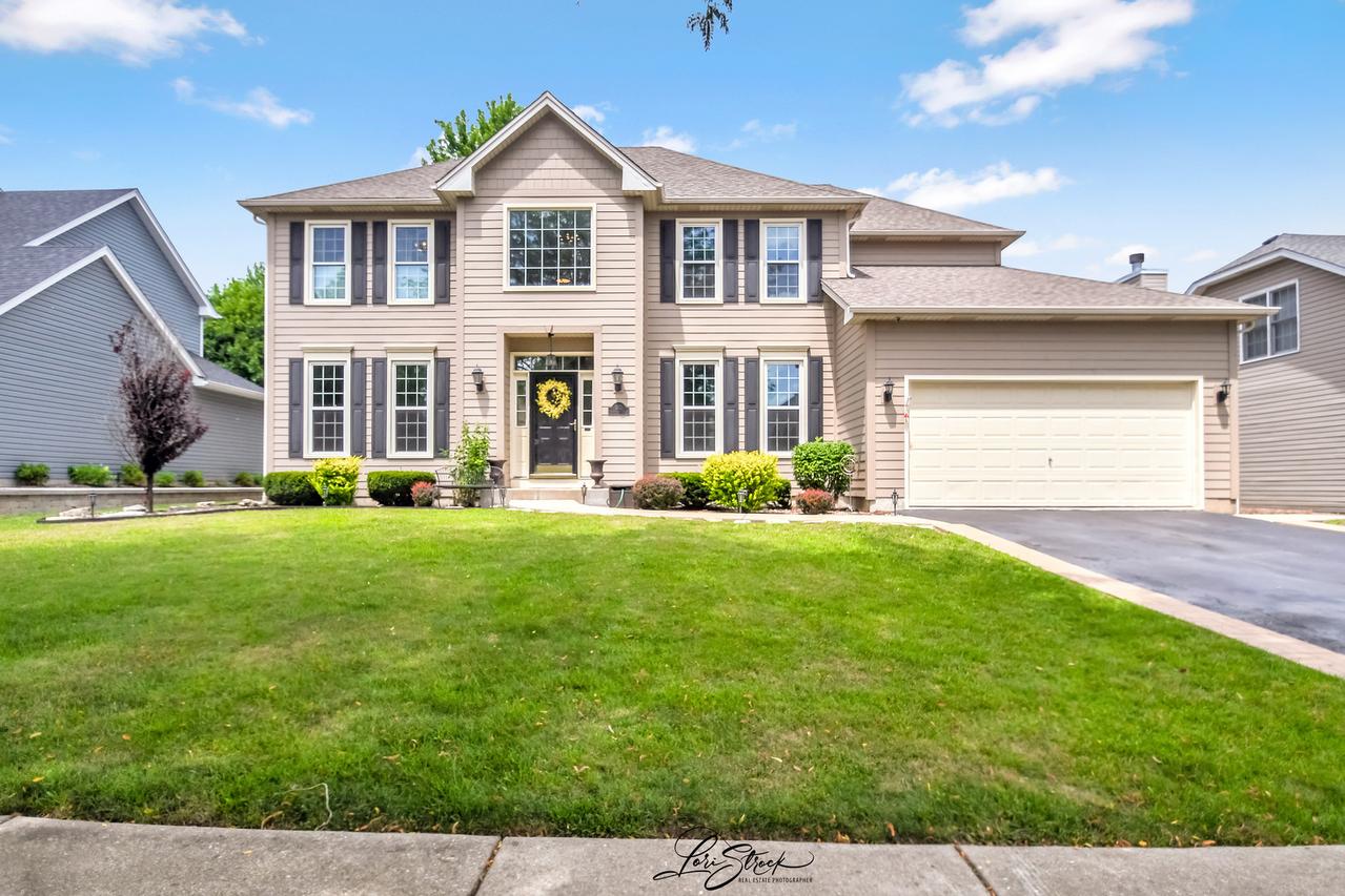 3172 Secretariat Dr., Aurora, IL 60502