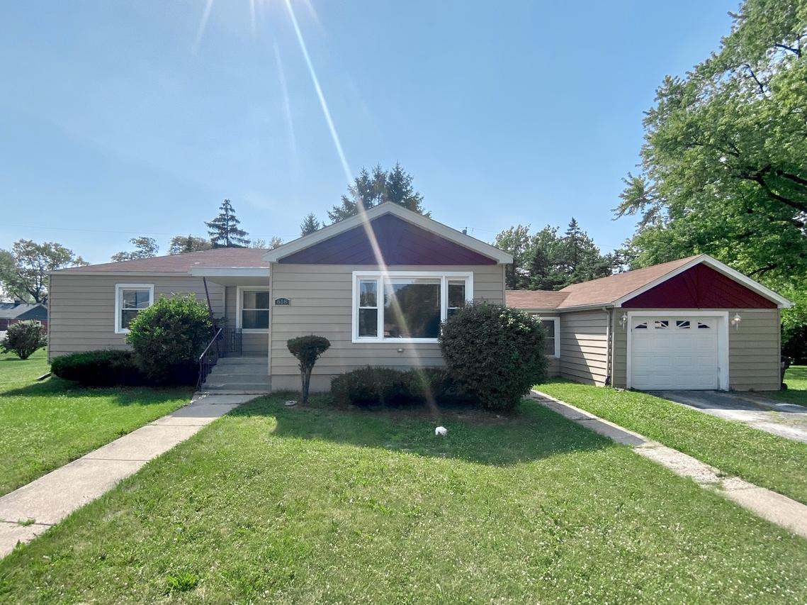 618 E 159th Pl., South Holland, IL 60473