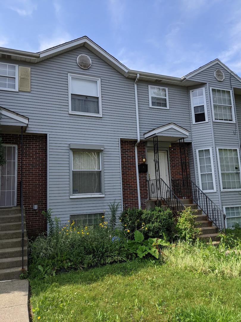 517 W Winneconna Pkwy., Chicago, IL 60620