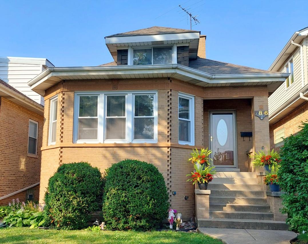 7816 W Sunset Dr., Elmwood Park, IL 60707