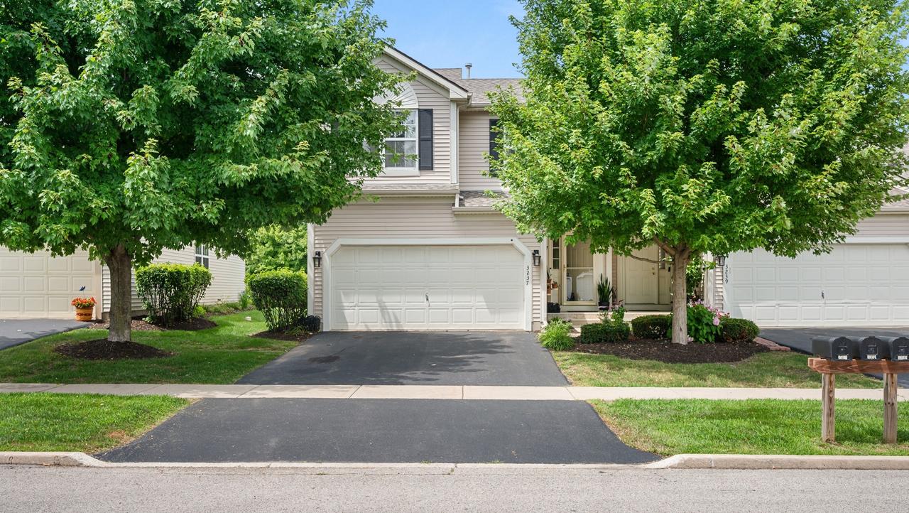 3237 Wineberry Dr., Dekalb, IL 60115