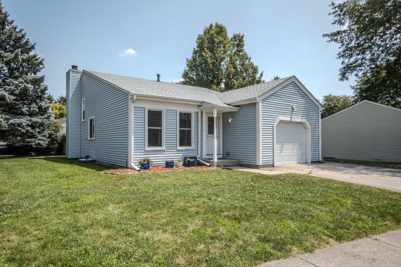 2670 Stoneybrook Ln., Aurora, IL 60502