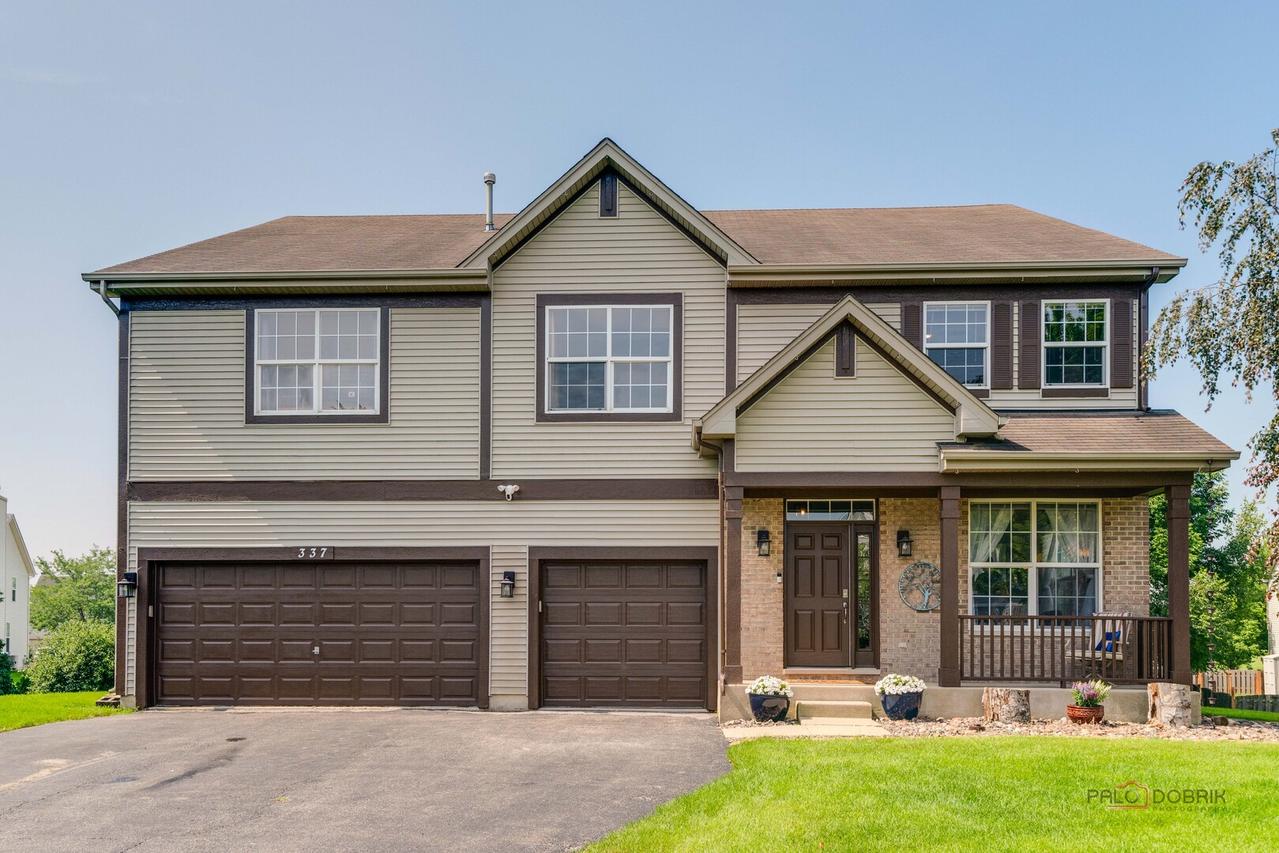 337 W Biros Ln., Round Lake, IL 60073