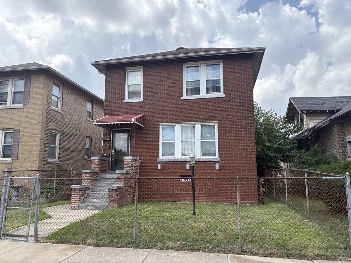 11244 S Church St., Chicago, IL 60643