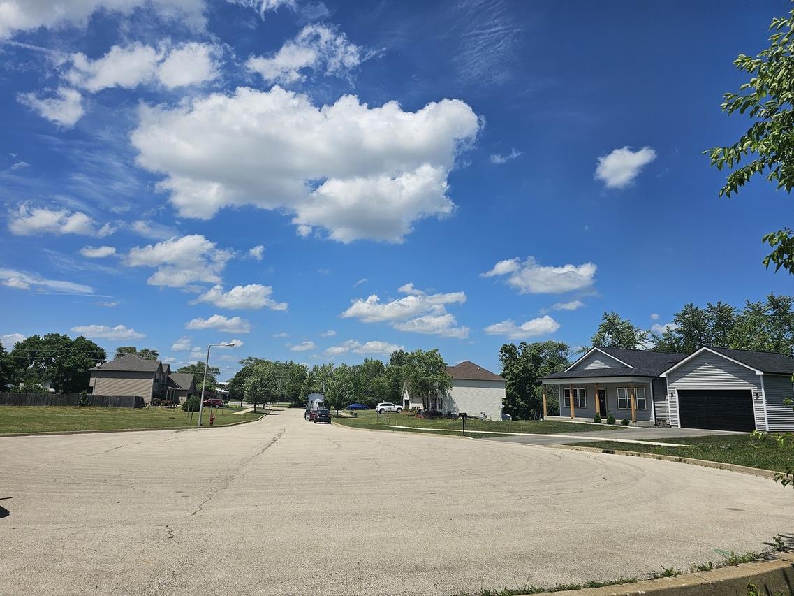 [Address Hidden by Seller], Aurora, IL 60505