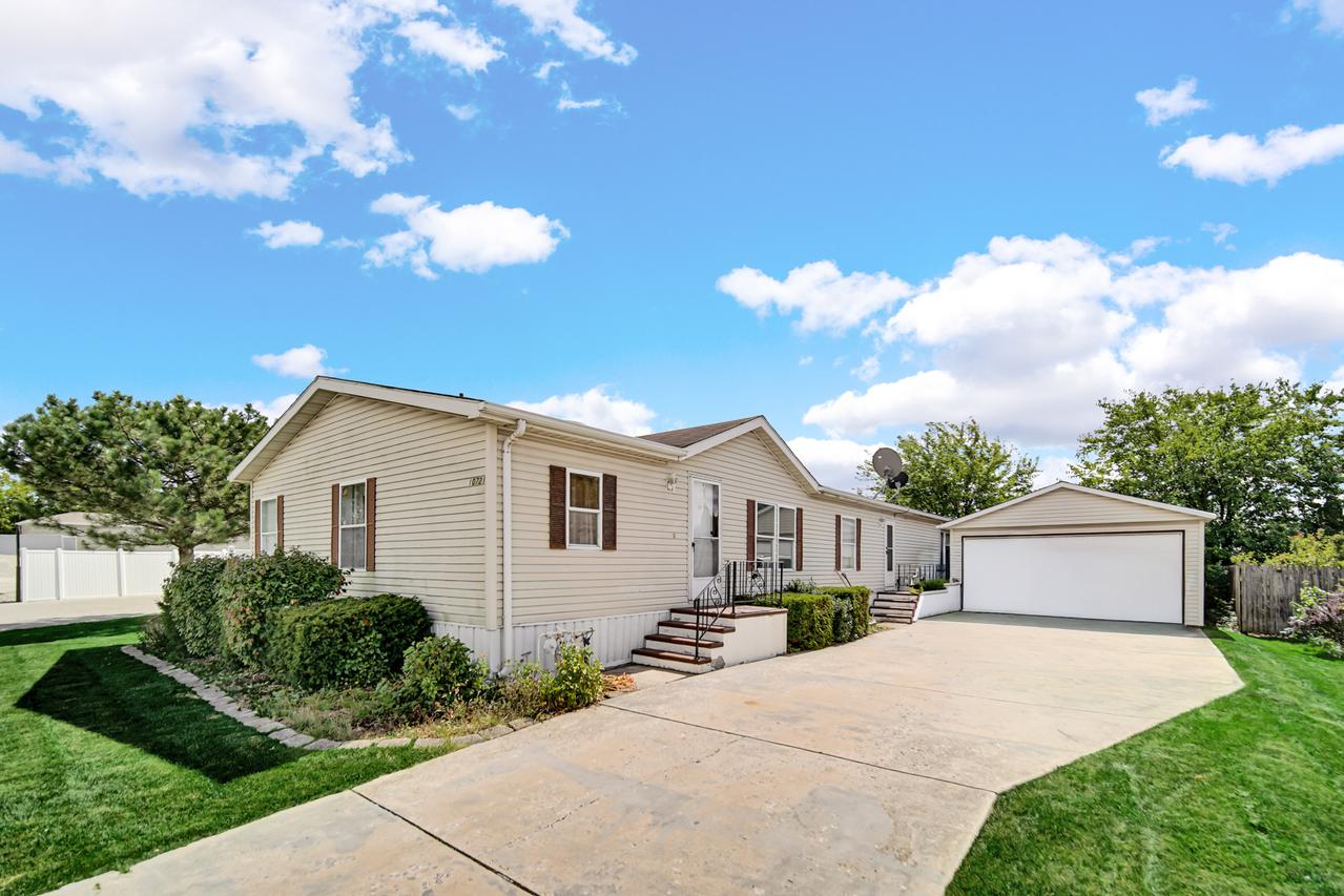 10721 W Gateway Dr., Frankfort, IL 60423