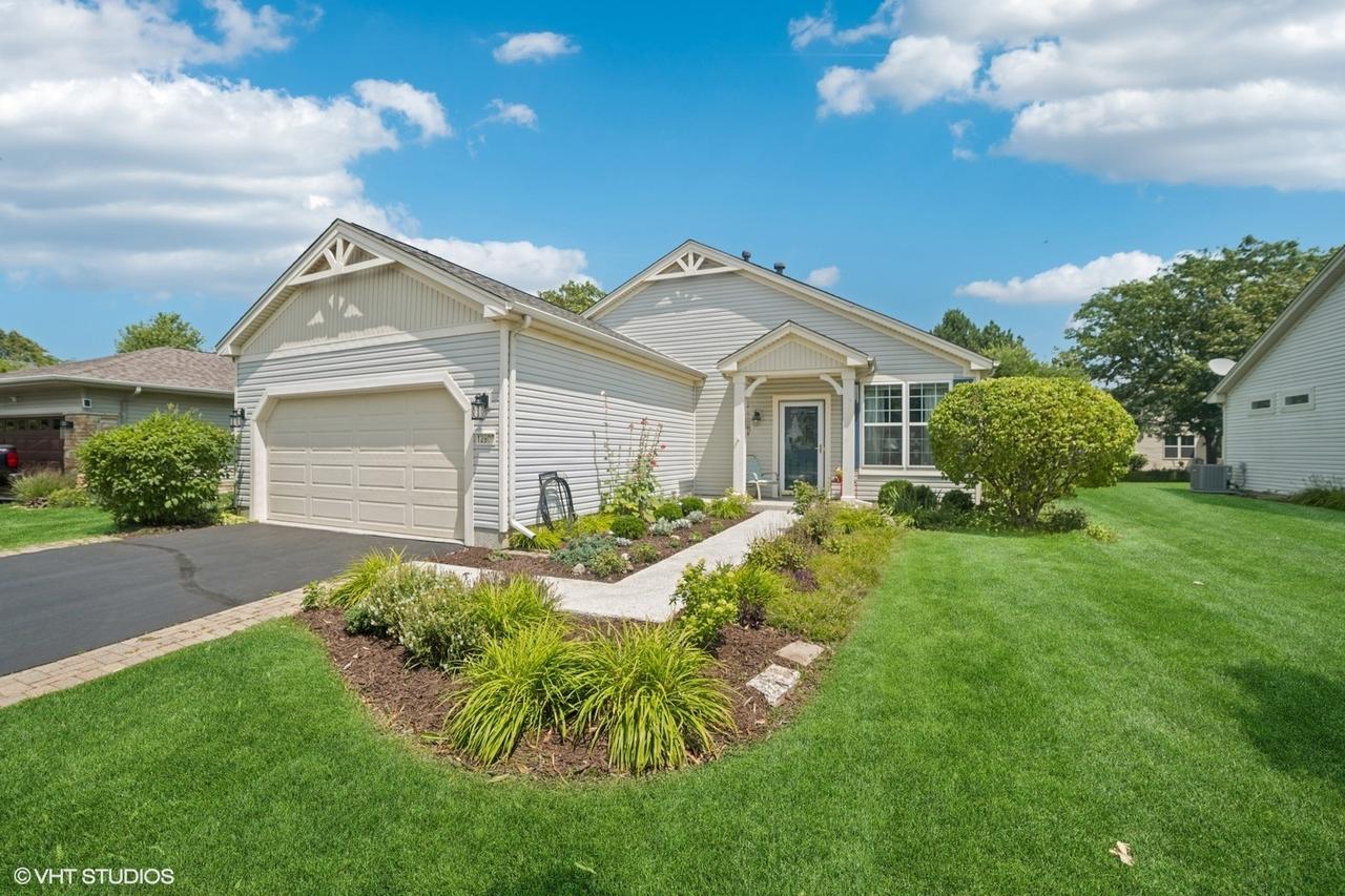 12900 Big Horn Dr., Huntley, IL 60142