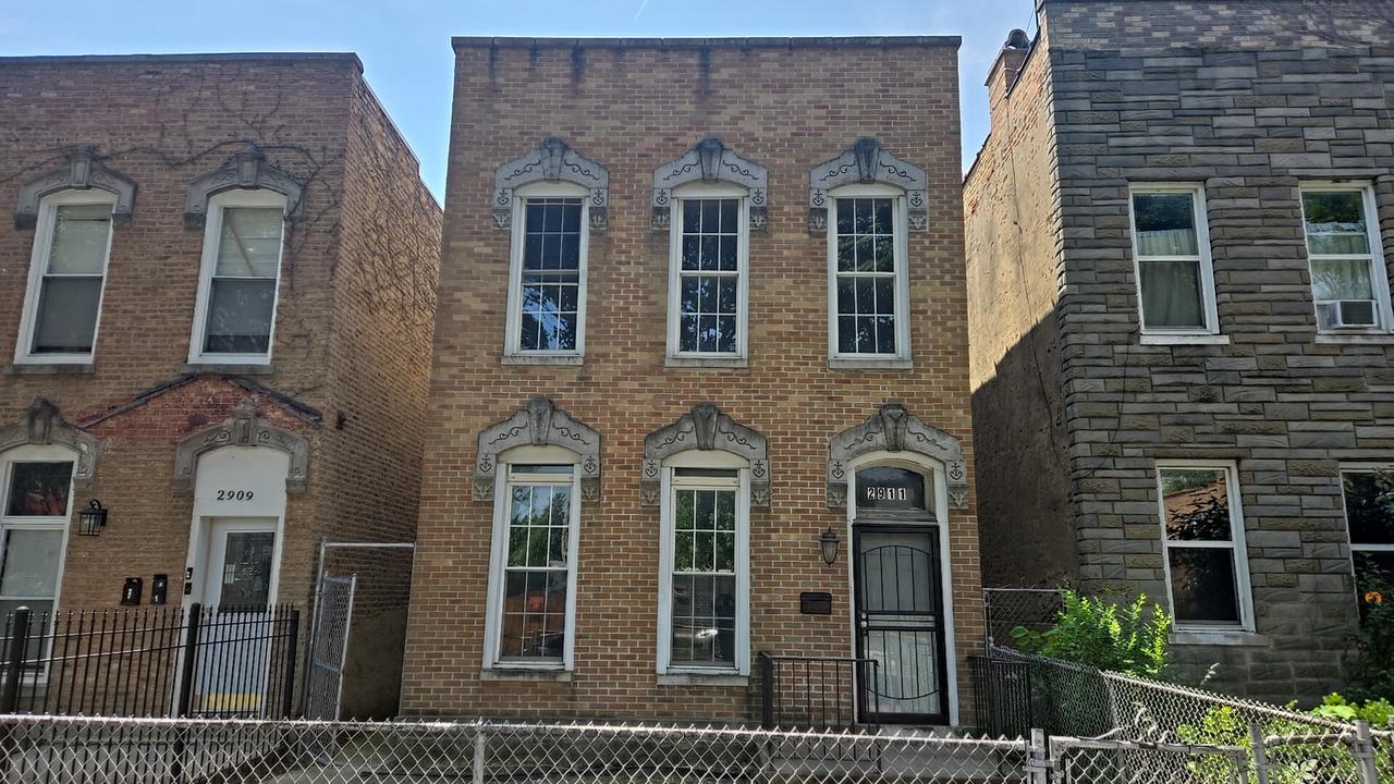 2911 W Walnut St., Chicago, IL 60612