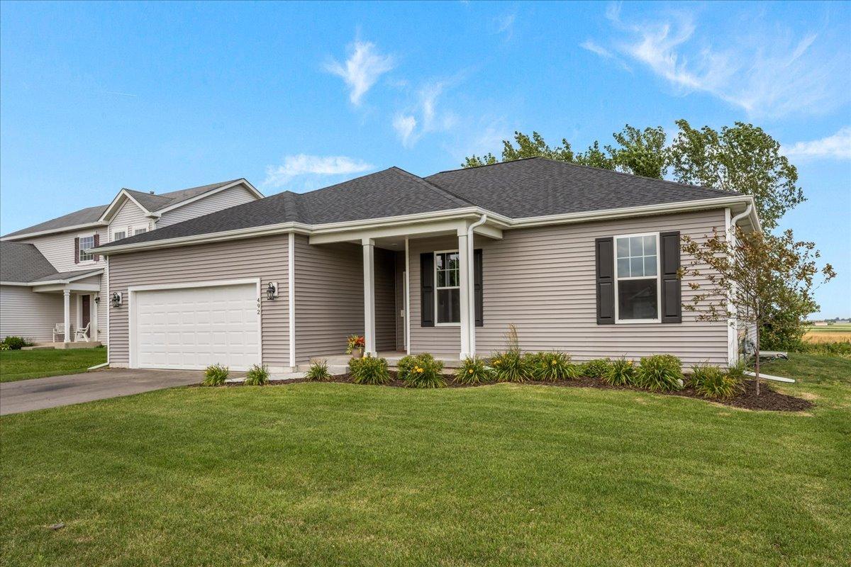 492 S Hampstead St., Cortland, IL 60112