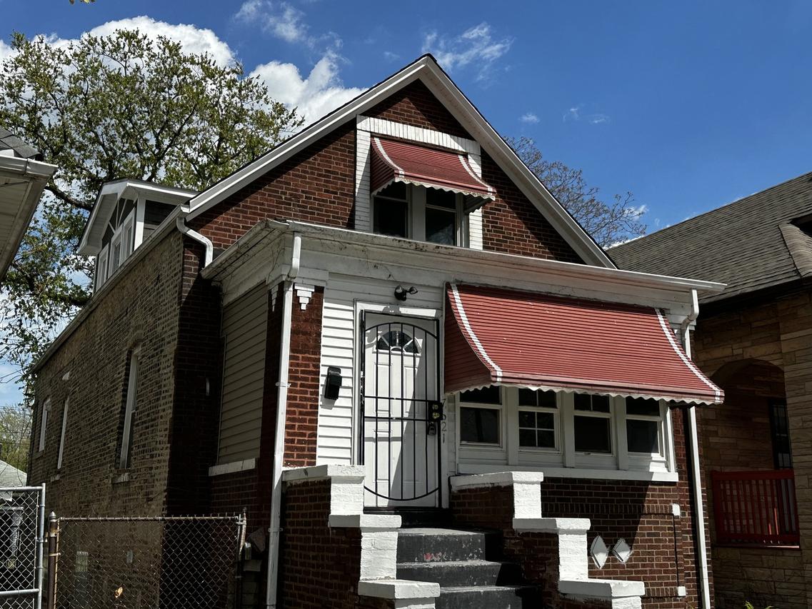 7621 S Eberhart Ave., Chicago, IL 60619