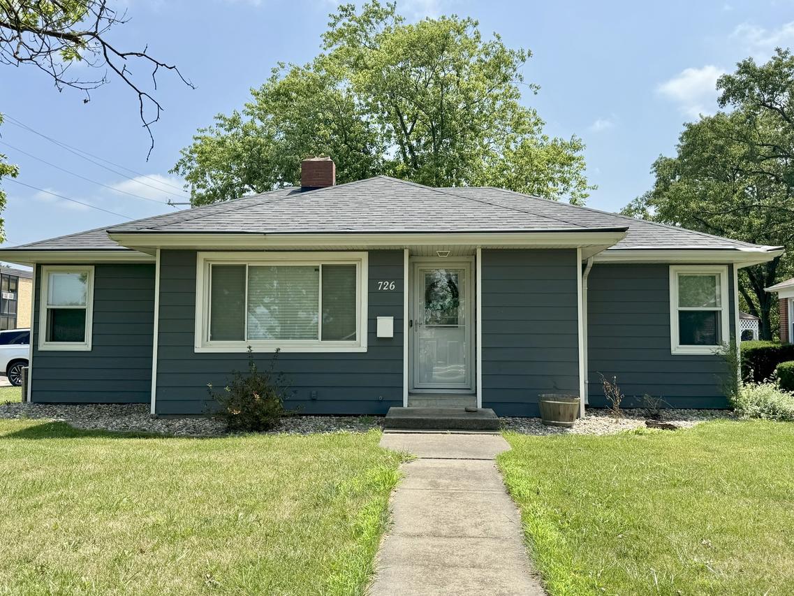 726 N Sangamon Ave., Gibson City, IL 60936