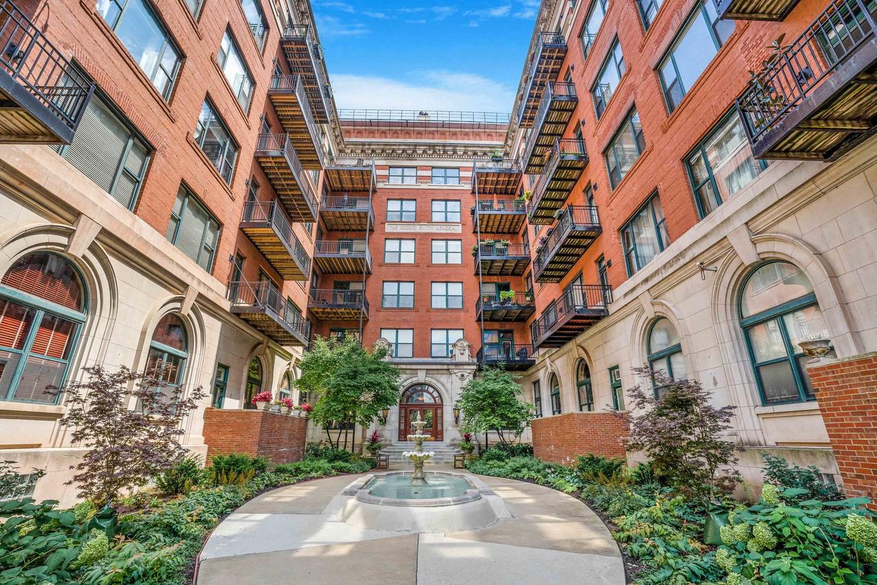 1439 S Michigan Ave. #103, Chicago, IL 60605