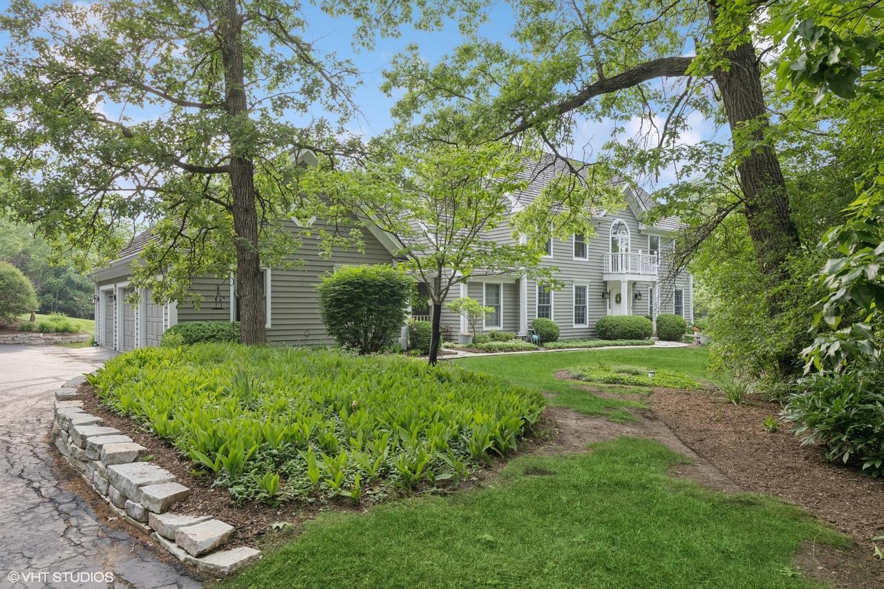 21712 N Old Farm Rd., Deer Park, IL 60010