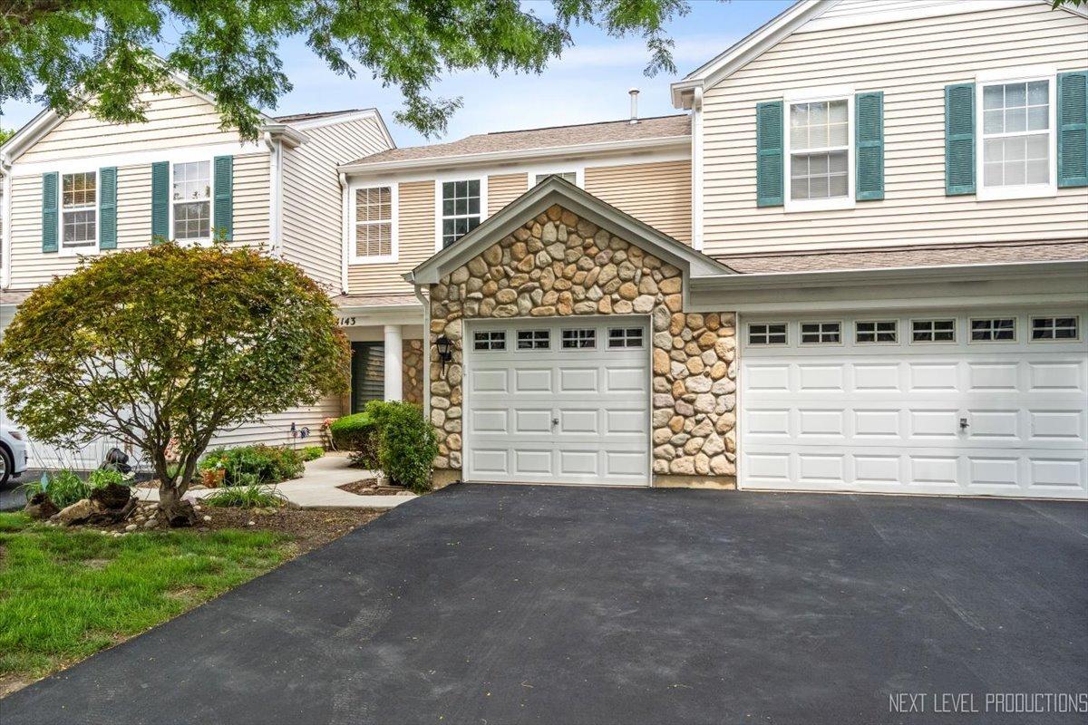 4141 Oak Tree Ln., Plainfield, IL 60586