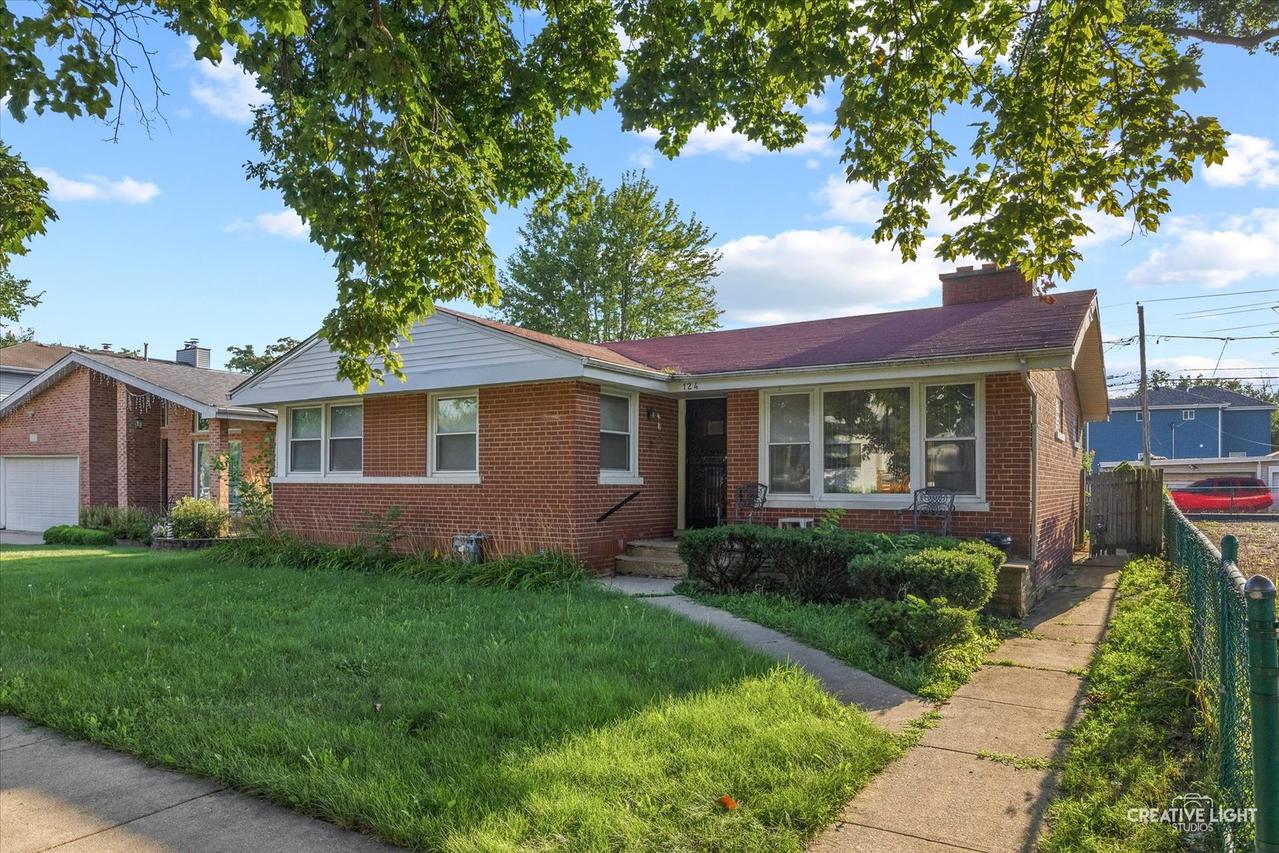 124 Sawyer Ave., La Grange, IL 60525