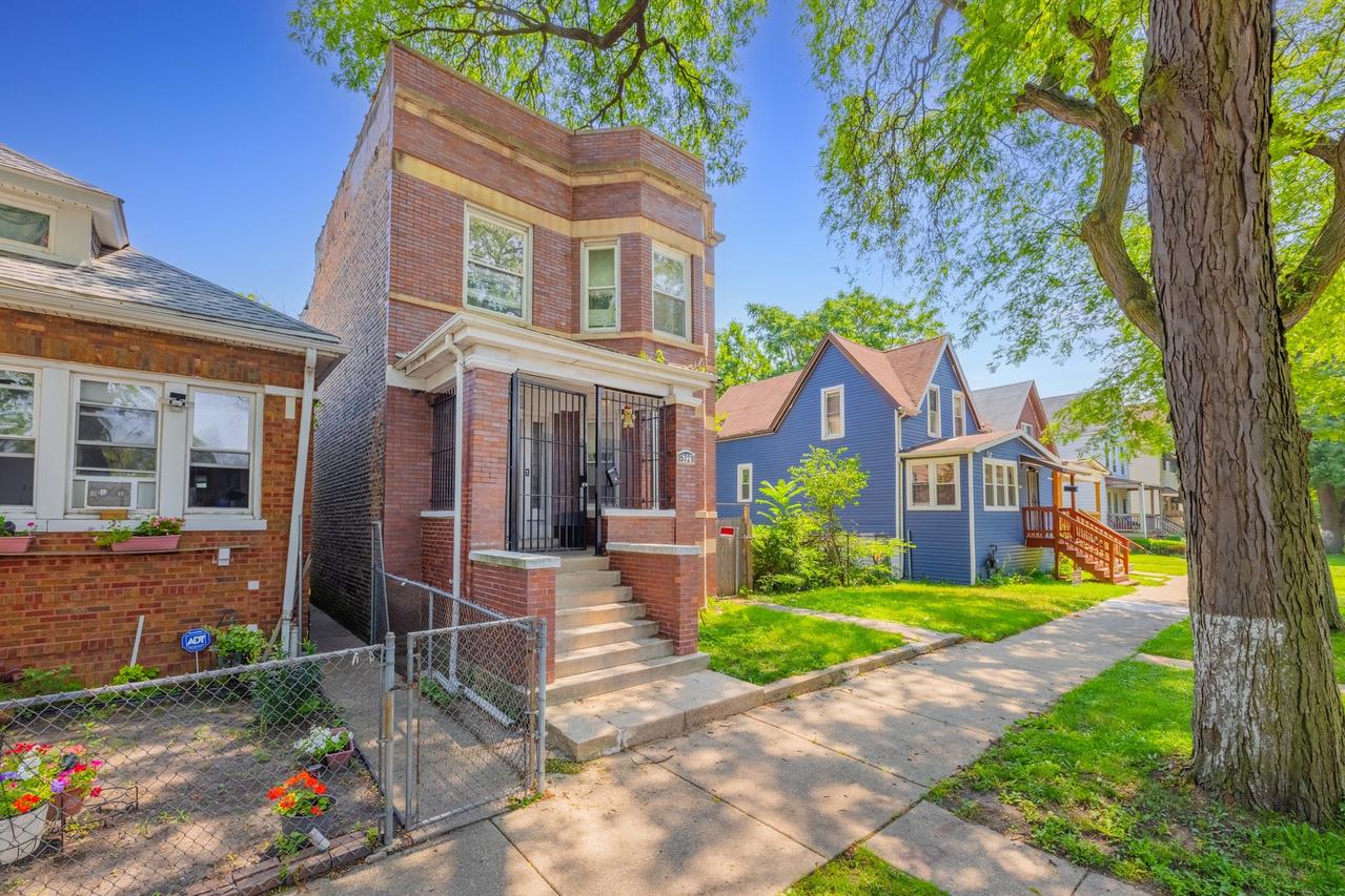 5721 S Hermitage Ave., Chicago, IL 60636