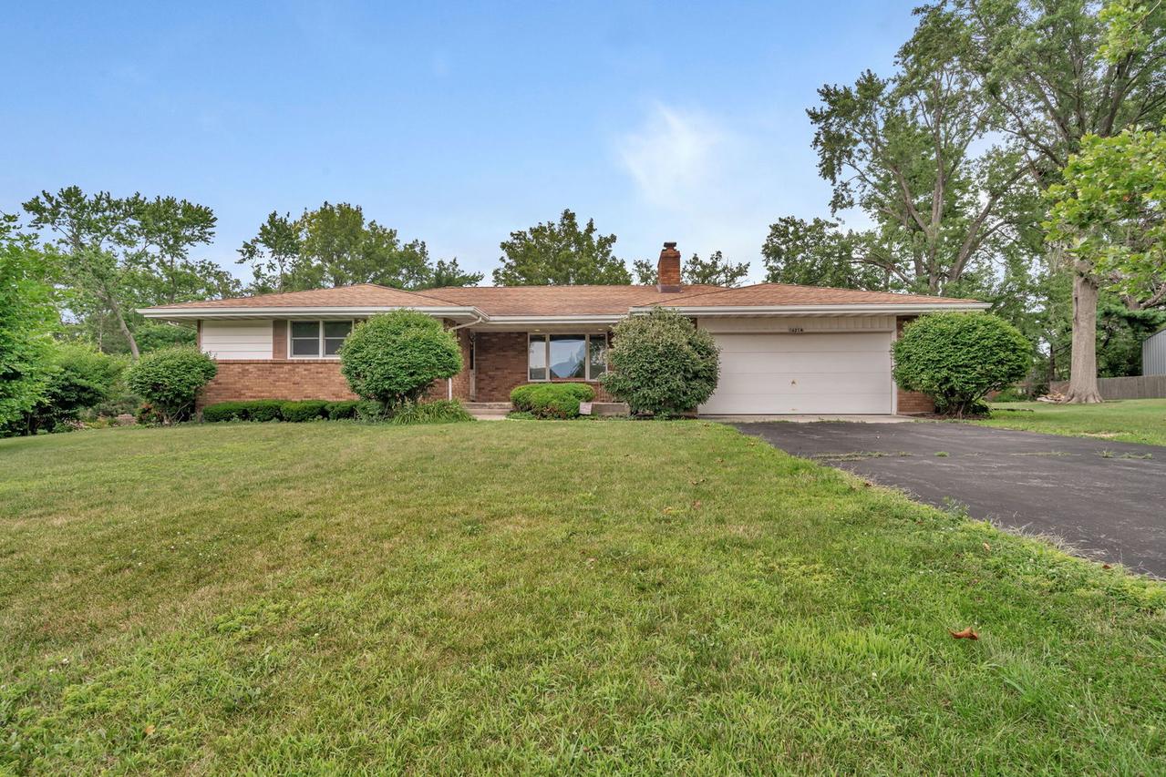 16214 W Diane Way, Manhattan, IL 60442