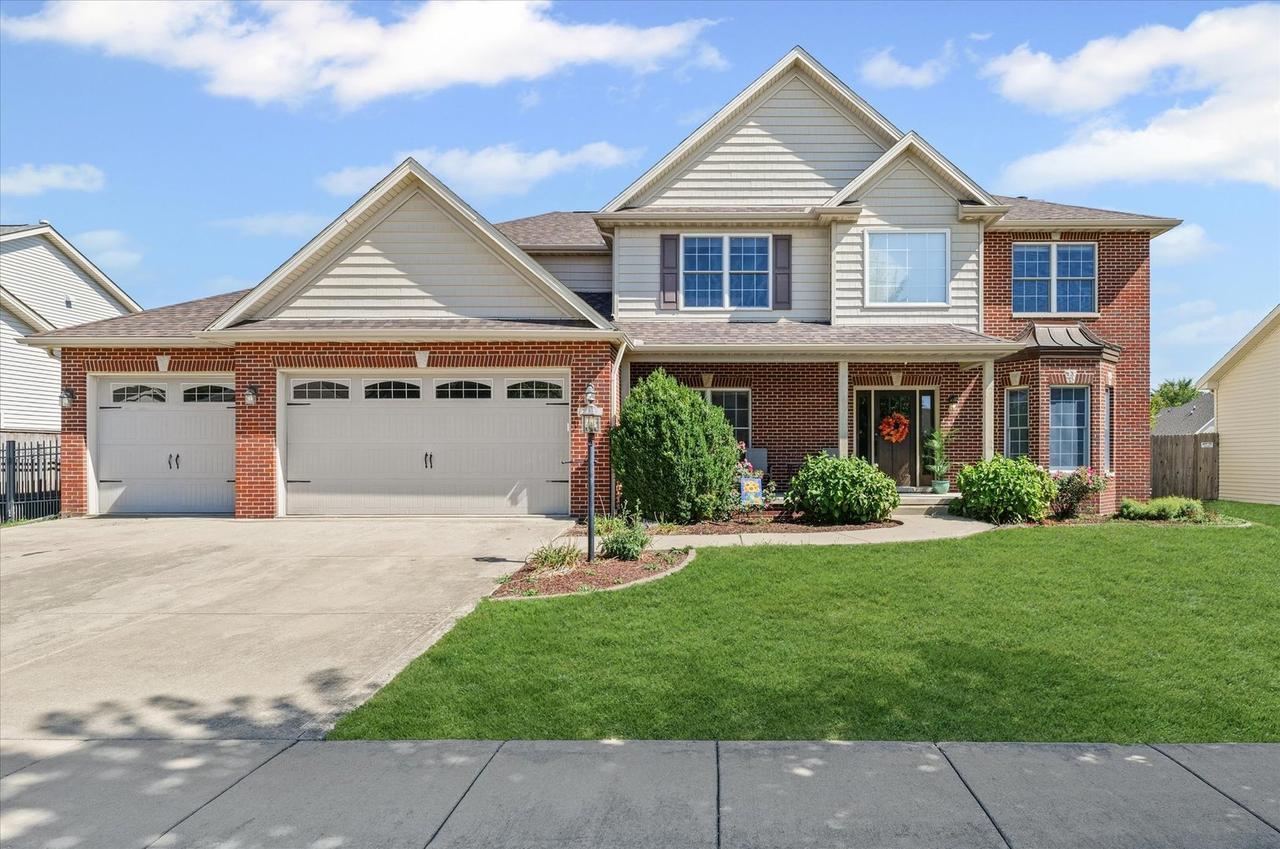 2104 Wiggins St., Champaign, IL 61822