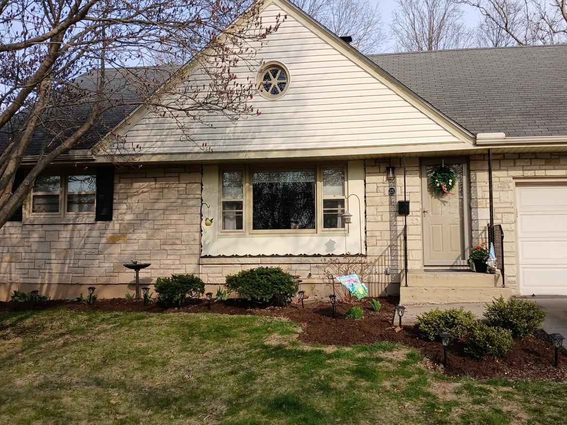 321 S Vale Ave., Rockford, IL 61108