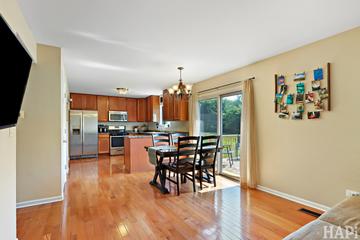 5895 Delaware Ave., Gurnee, IL 60031