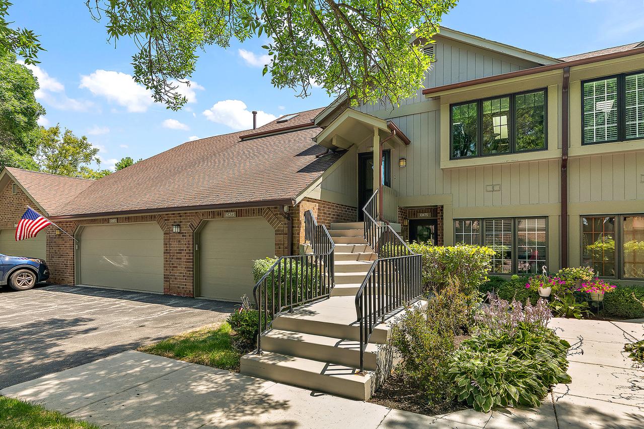 13473 S Westview Dr. #VILLA2, Palos Heights, IL 60463