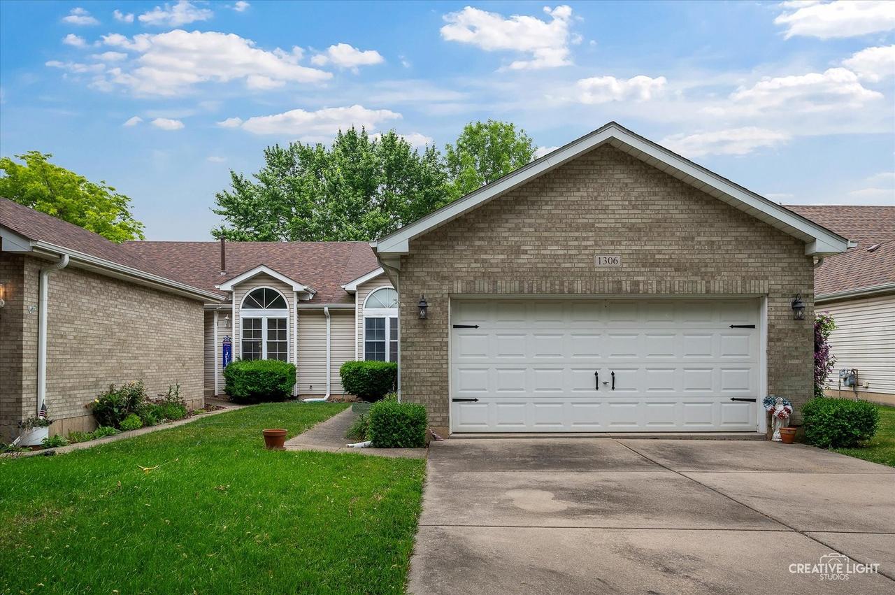 1306 Riverview Dr., Joliet, IL 60431