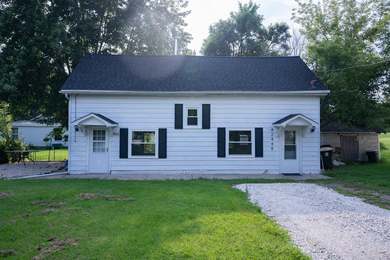 42448 N Lake Ave., Antioch, IL 60002
