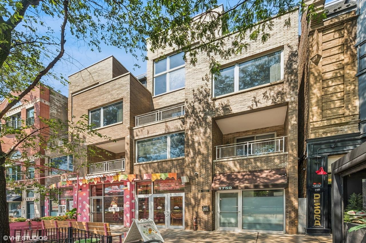 1750 W Division St. #301, Chicago, IL 60622