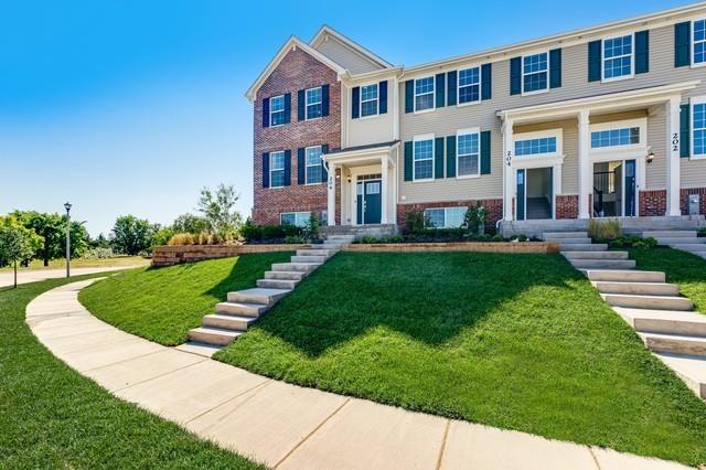 2109 Neubauer Cir., Lindenhurst, IL 60046