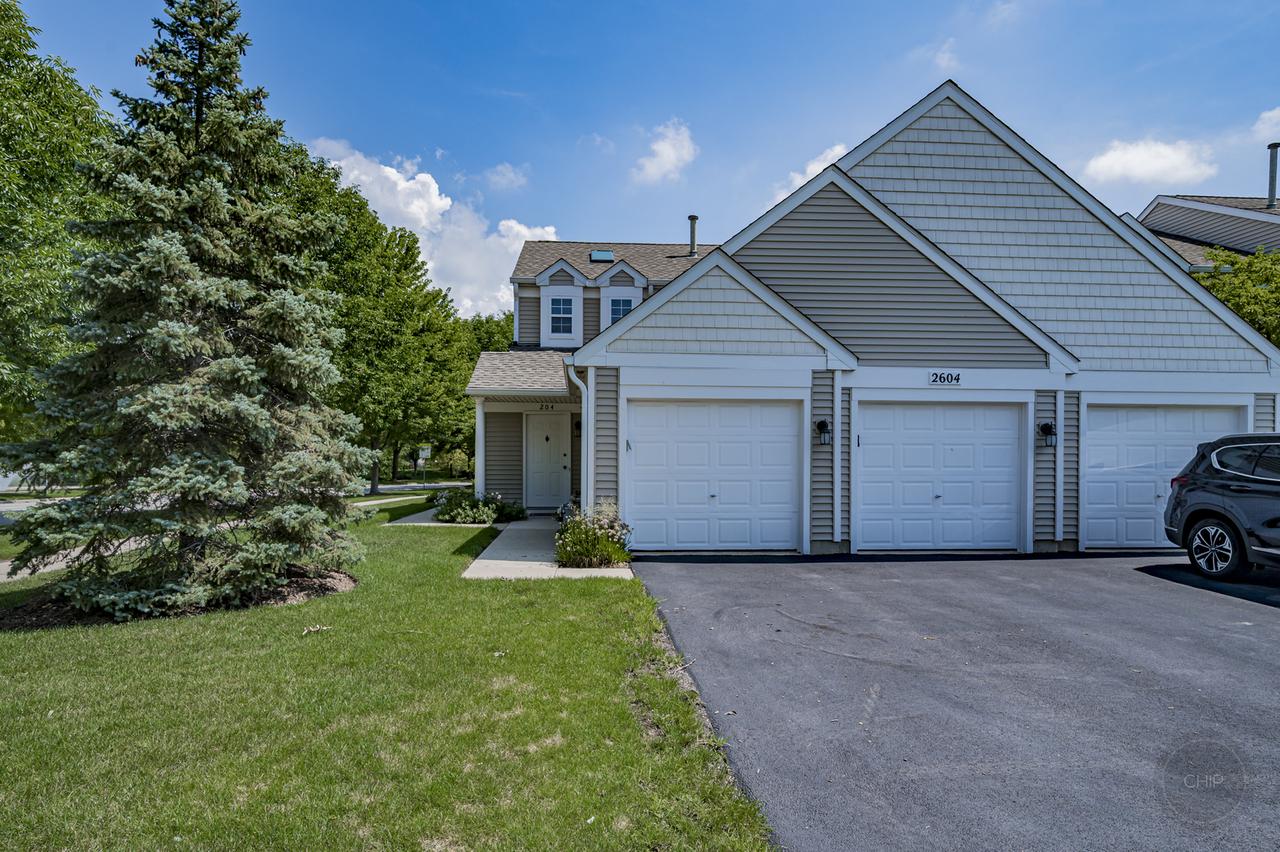 2604 Sheehan Ct. #204, Naperville, IL 60564