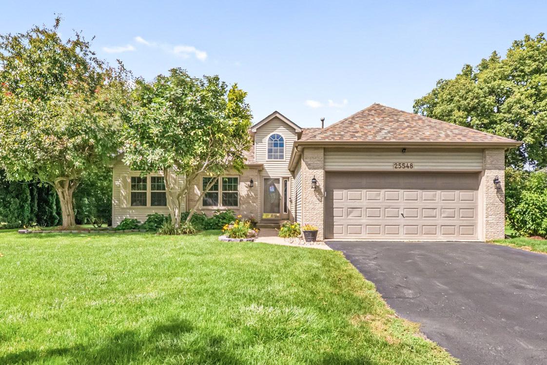 25548 W Gateway Cir., Plainfield, IL 60585